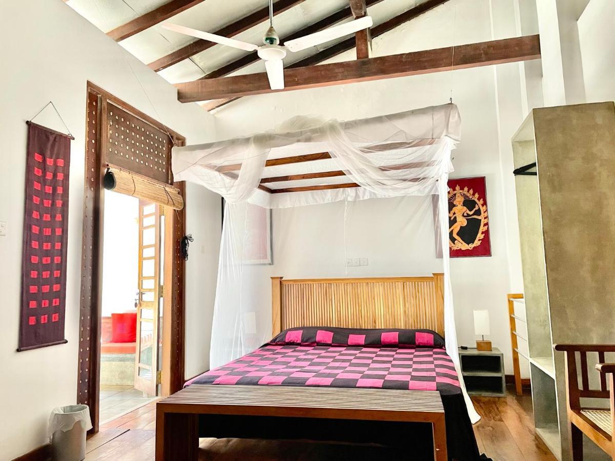 Isana Beach House Tangalle Dış mekan fotoğraf