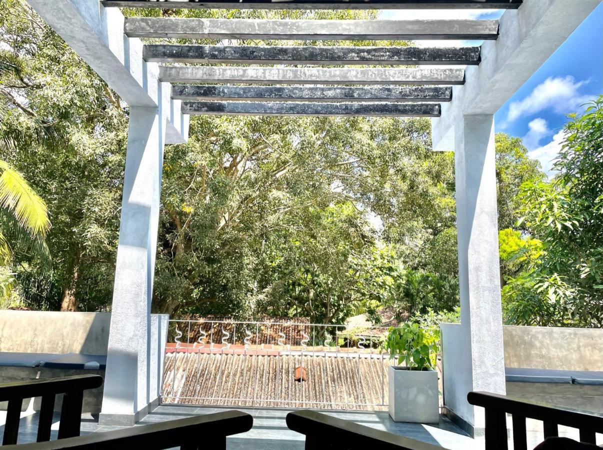 Isana Beach House Tangalle Dış mekan fotoğraf